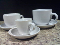 Cups, Mugs & Saucers